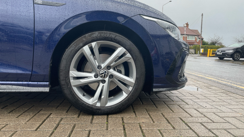 Volkswagen Golf 1.5 eTSI 150 R-Line 5dr DSG Petrol Hatchback